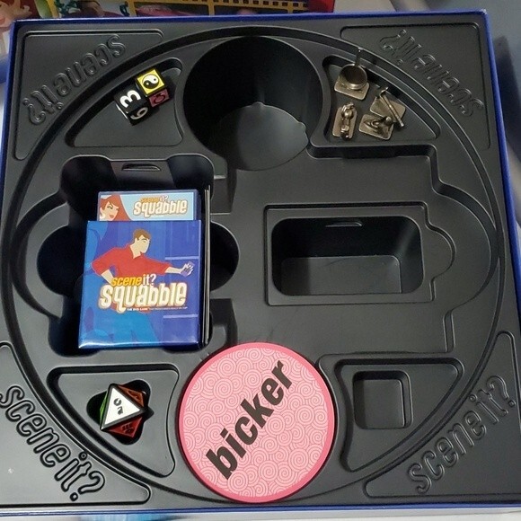 Scene It Squabble Board Game - Picture 2 of 5